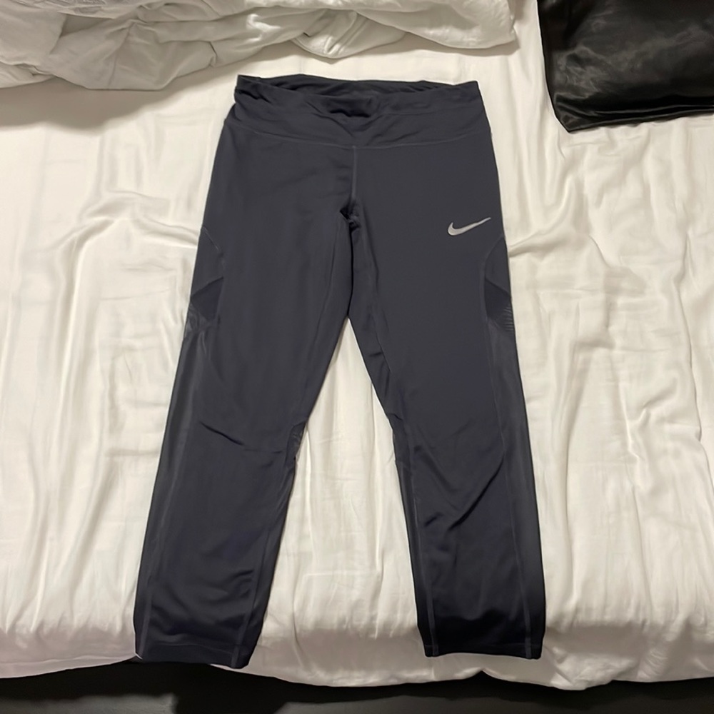Nike leggings